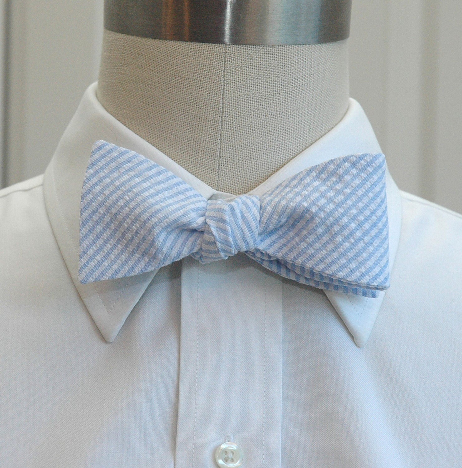 Bow Tie, pale blue seersucker, wedding party tie, groom bow tie ...