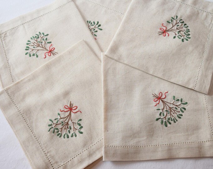 Hand embroidered Mistletoe 6 dinner napkin set, 18" natural cotton/linen, holiday