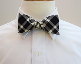 Bow Tie, black and ivory plaid bow tie, grooms bow tie, formal menswear, elegant black bow tie, wedding party attire, plaid bow tie