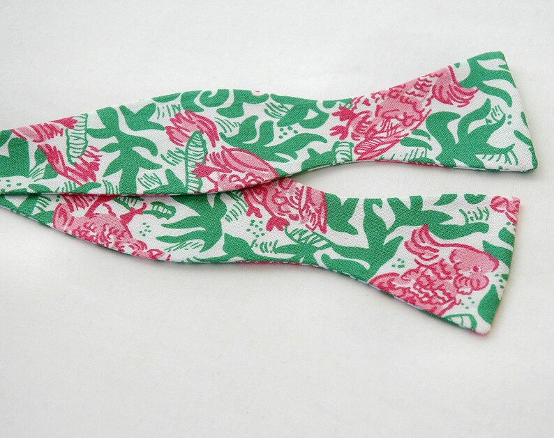 Bow Tie, cockatoos, pink/green print, parrot bow tie, bird bow tie, wedding bow tie, groom/groomsman bow tie, bird lover, retro image 4