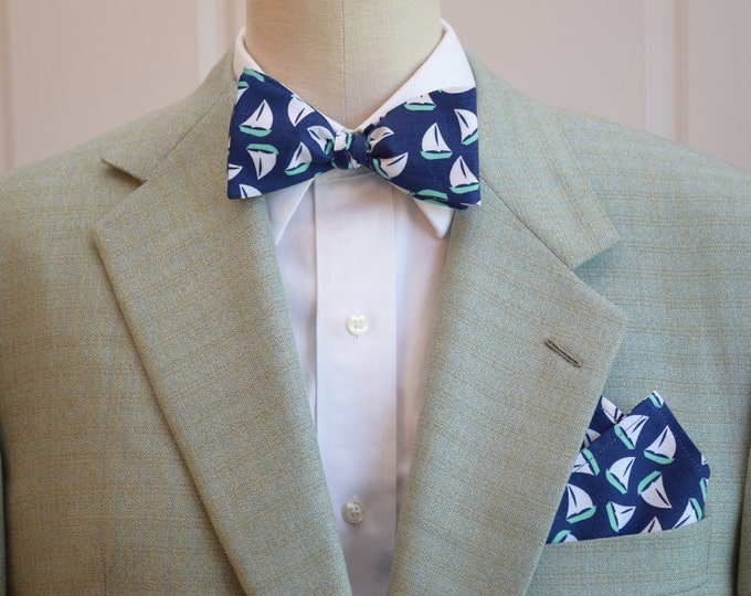 Pocket Square  and Bow Tie navy with mint and white sail boats, wedding party wear, groomsmen gift, groom bow tie set, sailor's gift