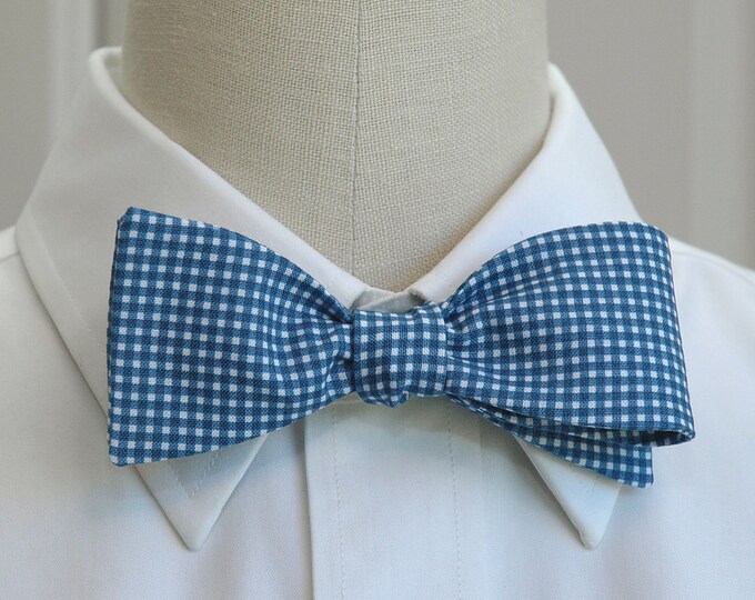 Bow Tie, navy mini gingham, French navy bow tie, wedding bow tie, groom bow tie, groomsmen gift, classic bowtie, blue gingham bow tie