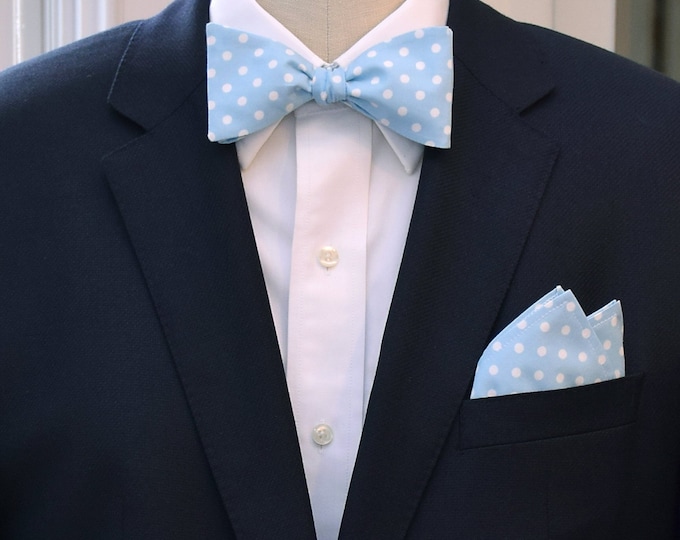 Pocket Square  and Bow Tie in pale blue with white polka dots, wedding party wear, groomsmen gift, groom bow tie set, men's gift set