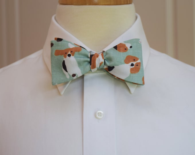 Bow Tie, beagles bow tie, hounds bow tie, beagle lover gift, organic cotton bow tie, dogs bow tie, aqua bow tie, self tie bow tie