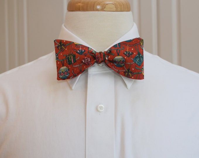 Bow Tie, Liberty of London, red House of Gifts Christmas print, holiday