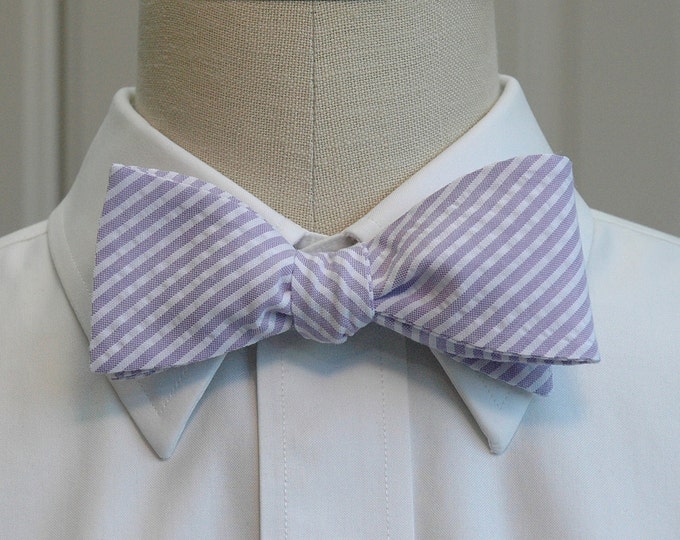 Bow Tie, lilac seersucker, self tie, lavender bowtie, purple bow tie, wedding bow tie, groom bow tie, groomsmen gift, summer bow tie,