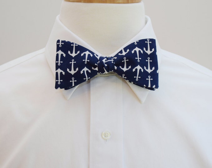 Bow Tie, navy/white anchors, nautical bow tie, sailor gift bow tie, sailor's wedding bow tie, ocean bow tie, navy blue/white bow tie