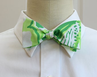 Bow Tie, greens/white abstract print bow tie, wedding bow tie, groom/groomsmen bow tie, St. Patrick's Day, prom bow tie, beach wedding