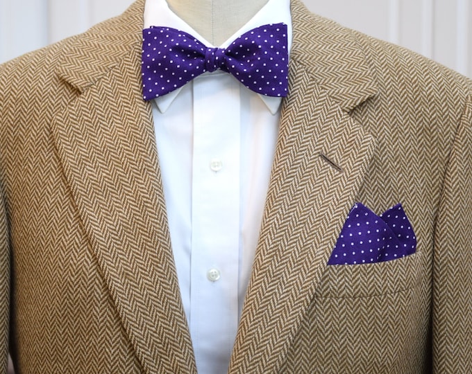 Pocket Square  and Bow Tie in royal purple with white pin dots, wedding party wear, groomsmen gift, groom bow tie set, men's gift set