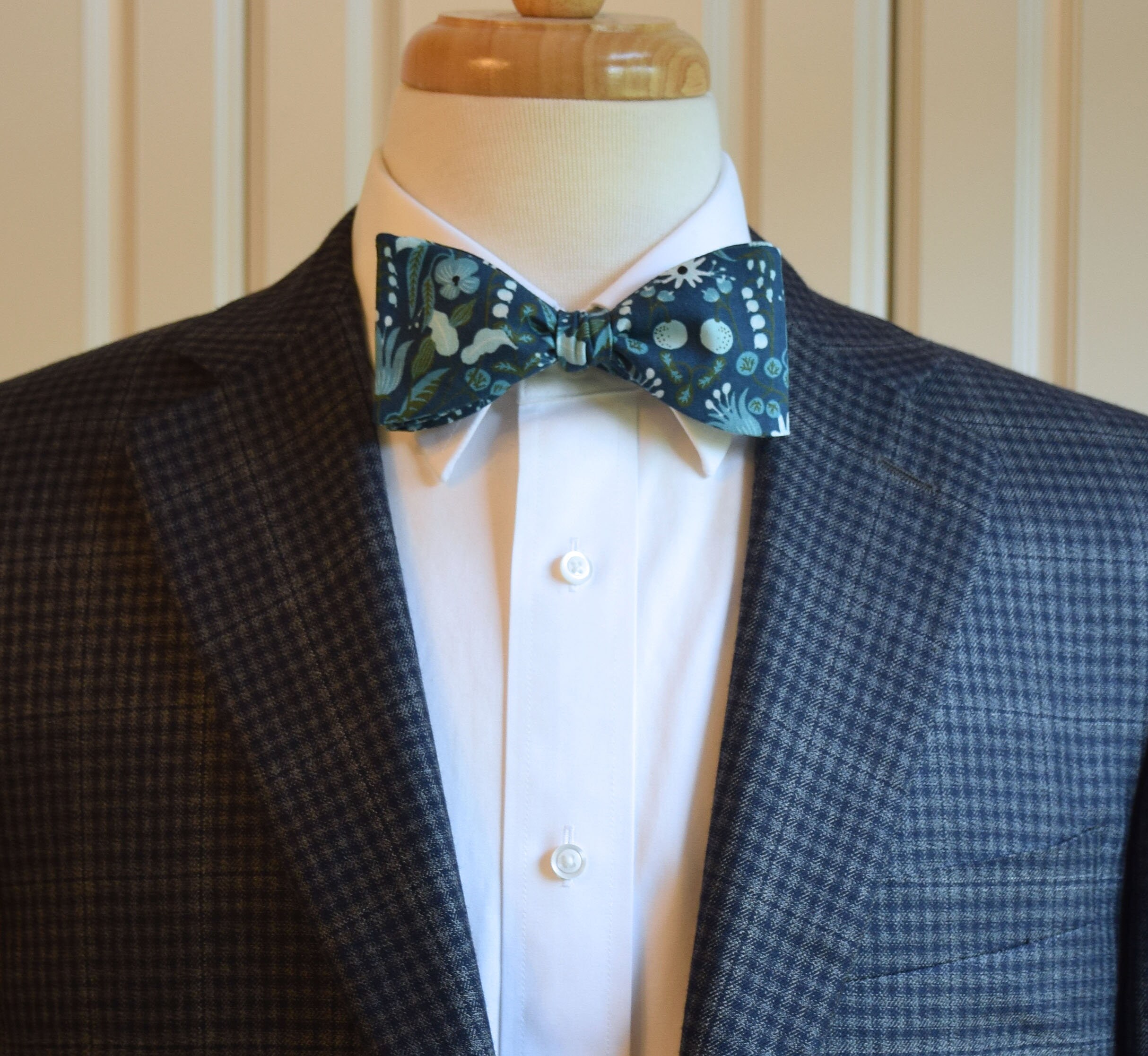 Bow Tie, Rifle Paper Co. Amalfi Freja tea/aqua/green floral bow tie ...