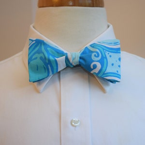 Abstract Blue Bow Tie: Aqua Turquoise Wedding Groom Accessory