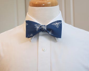 Cadet Blue Bow Tie, Ivory Honey Bee Print, Bee Lover Gift