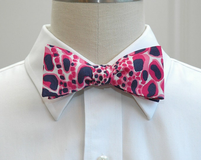 Bow Tie, navy, hot pink, giraffe, leopard print, wedding bow tie, groom/groomsmen bow tie, prom/formal, tuxedo accessory, blue, jungle
