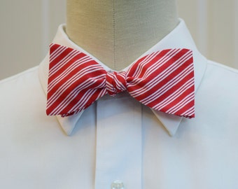 Bow Tie, red/white stripes bow tie, candy cane stripes bow tie, Christmas bow tie, groomsmen gift, holiday bow tie, festive bow tie,