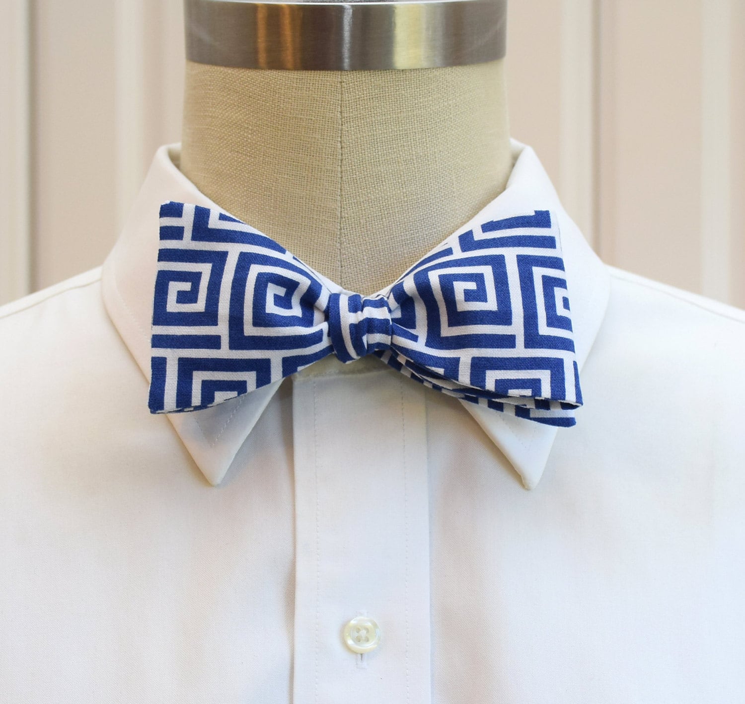 Men's bow tie, royal blue Greek key design, geometric print bow tie