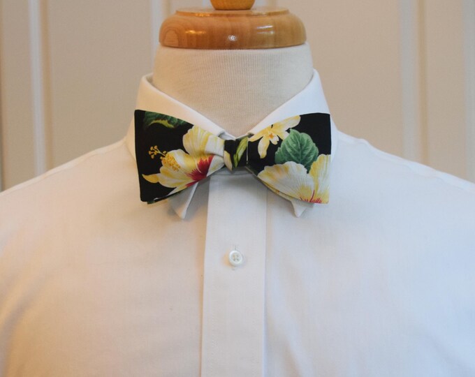 Bow Tie, Hawaiian hibiscus print bow tie, black/green/ivory, yellow floral, tropical bow tie, wedding bow tie, groom/groomsmen bow tie,