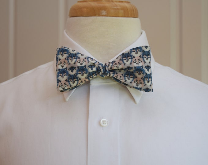 Bow Tie, Liberty of London, blue/beige/grey Wolf Pack design bow tie, groomsmen/groom bow tie, wedding bow tie, wolf heads bow tie