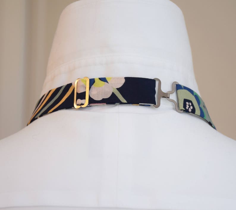 groomgroomsmen bow tie Men/'s Bow Tie dark navy multi floral Symphony print bow tie tuxedo accessory wedding bow tie Liberty of London