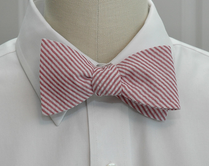 Bow Tie in crimson seersucker, self tie, wedding party tie, groom bow tie, groomsmen gift, summer bow tie, wedding accessory