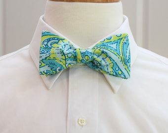 Bow Tie, aqua/greens, seahorse, wedding bow tie, beach bow tie, groom/groomsmen bow tie, prom, Kentucky Derby bow tie, prom/formals