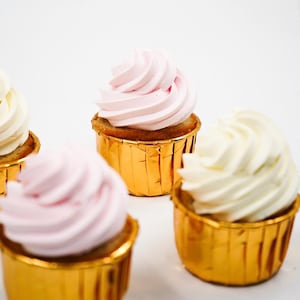 Vanilla Cupcakes with Cream Best recipe