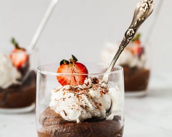 Receta de crema de chocolate negro y aguacate (Descargar)