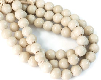 River Stone, Large Hole Bead, 8mm, Dakota Stones, Tan/Off-White, Round, Smooth, Natural Riverstone, Gemstone Beads, 8-Inch Strand - ID 2778