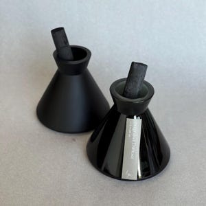 7oz Volcano-shaped diffuser bottle – Matte or Glossy Black | Modern diffuser vessel
