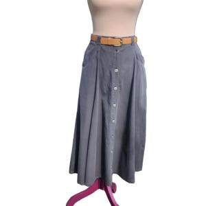 Liz Claiborne. Vintage, Full Button Down Cotton Midi Skirt w/ Pockets. Size: 4