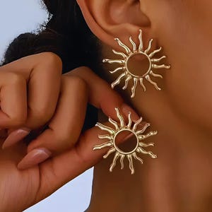Gold Sunburst Statement Earrings – Boho Celestial Festival Jewelry