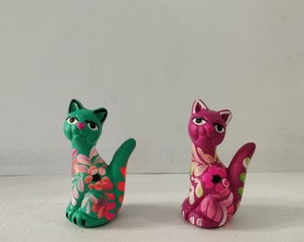 Peruvian Mini Cat Clay Ceramic Figurine Handmade Handpainted Collectable New Folck Art Peru