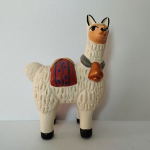 Medium LLAMA 3 5/8&quot;  Art Peruvian Figurine Ceramic Clay Handmade Collectable Folk New Art Peru
