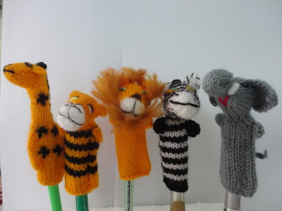 wool finger puppets