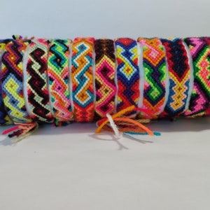 Peruvian Wool Friendship Bracelet x5 x10 x15 x20 x25 Handmade Ethnic Mixed Models New Folck Art Peru image 3