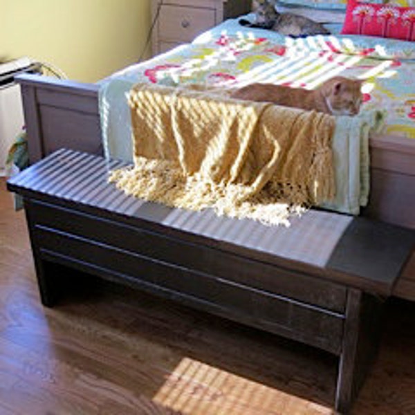 3 foot Narrow Trunk / Storage Bench