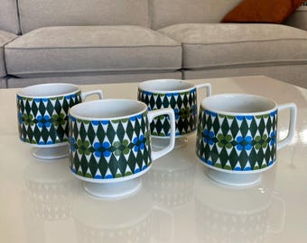 Vintage Mid-Century 1960's Holt Howard Diamonds and Flowers Stackable Mugs Set of 4