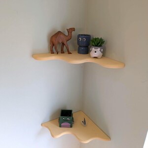 2pcs Live Edge Floating Corner Shelf | Funky Solid Wood Wall Art, Rustic Bookshelf (300mm) Yellow