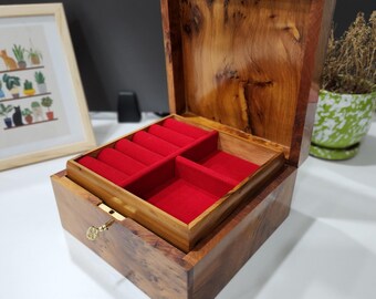 Handmade Thuya Burl Jewelry Box, Lockable Moroccan Wooden Jewellery Box 8"x8", Geometric BURL Storage Box, Luxurious Artisan-Crafted Gift
