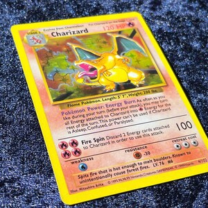 Charizard Holo Base Set Card (Schattenlos) Kundenspezifische Karte