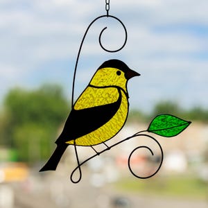 Goldfinch stained glass bird suncatcher, Goldfinch sun catcher, Bird stain glass for window, Window hanging suncatcher ornament gift
