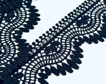 1 Yard Black Floral  Lace Trim, Guipure Ribbon edge, Sewing Embellishment