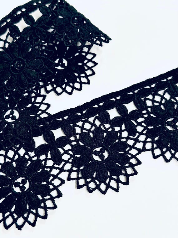 Bordure En Dentelle De Tulle Brodée à Fleurs Vintage, Rayonne, 3 1/8 Po. 7,9 Cm De Large, Blanc Ivoire Noir - France