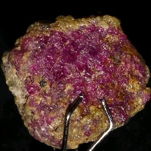 6.70 Ct Pigeon Blood Ruby Crystal – Batakundi Pakistan