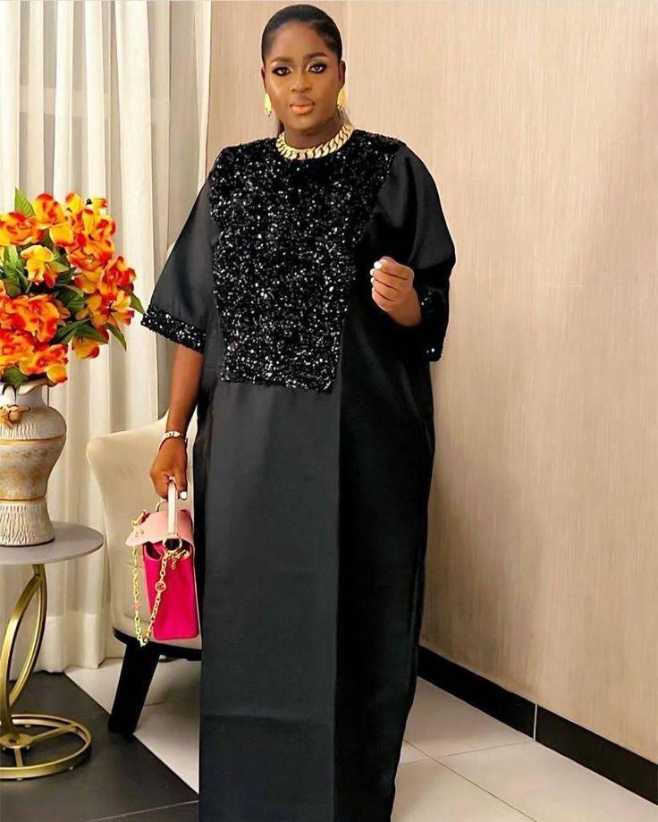Schwarze Mikado Seide Boubou für noble Damen. Maxi Abendkleid. Seidenkleid. Schwarzes Abendkleid mit Pailletten. Schwarzes langes Dinner Kleid.