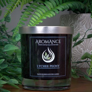 Lychee Peony Scented Candle (30cl) - Handmade. Fresh scent, Floral scent, Fruity scent, Spring, Summer Fragrance. Luxurious Scent. Soy Wax