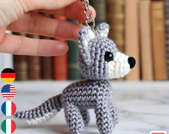 Patrón de llavero de lobo amigurumi de ganchillo – Tutorial de bricolaje con un adorable mini animal
