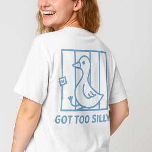 あまりにもおバカなシャツ。面白いガチョウのグラフィックTシャツ。かわいい動物の漫画のユーモアシャツ。動物愛好家へのギフト。ユニセックスTシャツ。