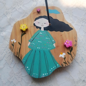 Green meditation incense holder