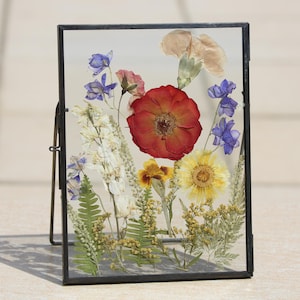Stained Glass Frame, Pressed Flower Frame, Pressed Plant Frame, Framed Dried Flowers, Flower Hanging, Hanging Glass Decor, Christmas Gifts