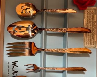 Vintage Wm.A.Rogers Silver plated by Oneida LTD. Silversmiths Hostess Set